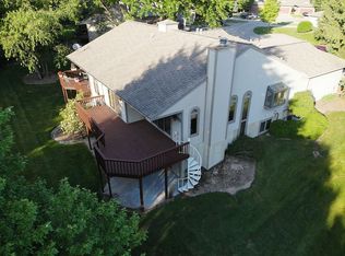 575 Spring Lane Dr, Holland, MI 49423