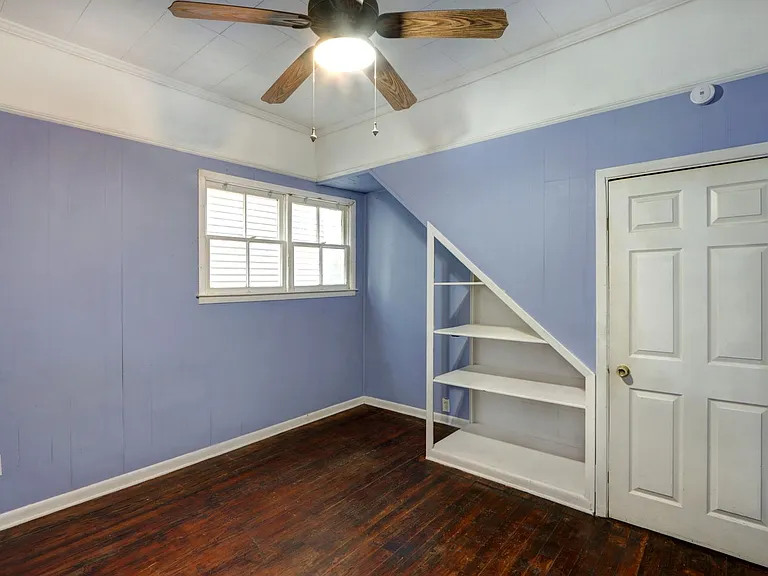 730 E Anderson St — Photo 9