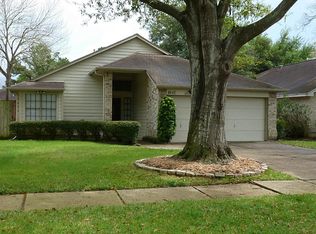 8642 Sparkling Springs Dr, Houston, TX 77095