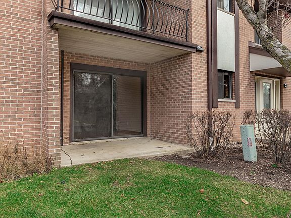 3rd image of 2228 Wharf Dr APT 1403