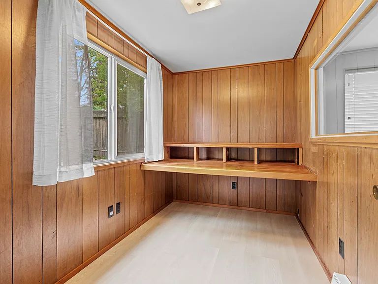 18620 Occidental Ave S — Photo 23