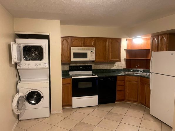 2586 Townhouse Dr SE #2586