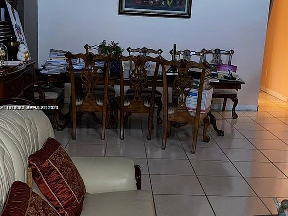 2nd image of 15579 SW 10th Ln