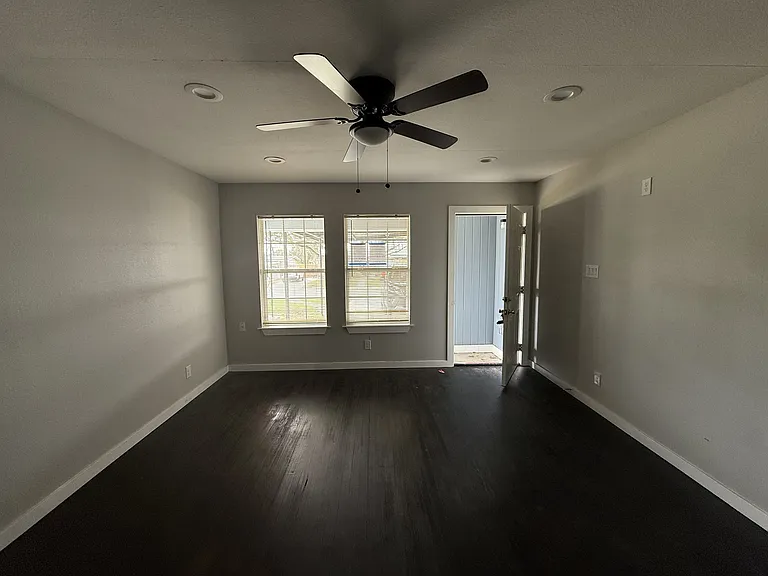 311 Ryan Dr — Photo 13