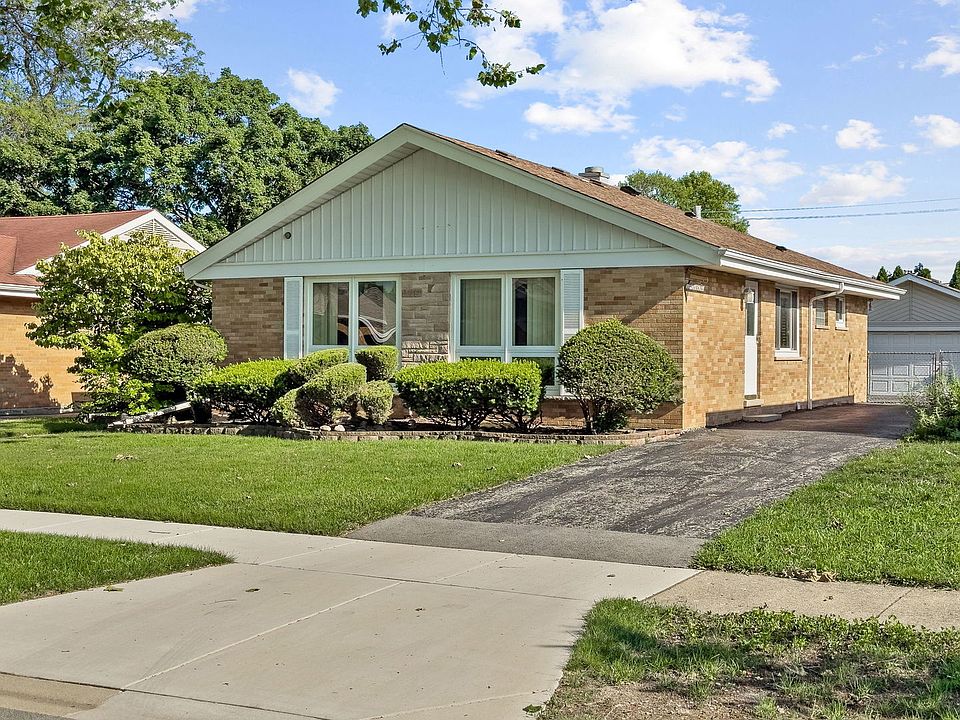1st image of 11115 Martindale Dr