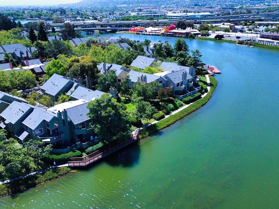 1st image of 1054 Shoreline Dr