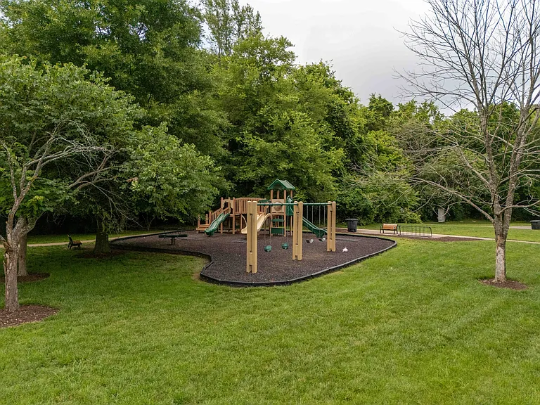 1255 Habersham Way — Photo 49