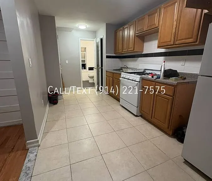 107 N High St #3 — Photo 9