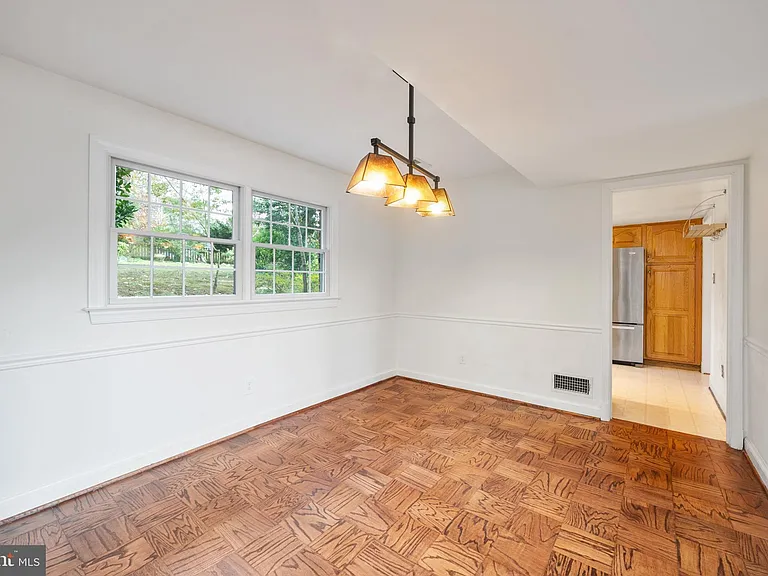 3606 Pinetree Ter — Photo 14