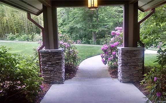 3rd image of 1659 Country Club Dr #D202