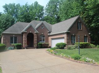 1131 Pine Gate Rd, Evansville, IN 47725