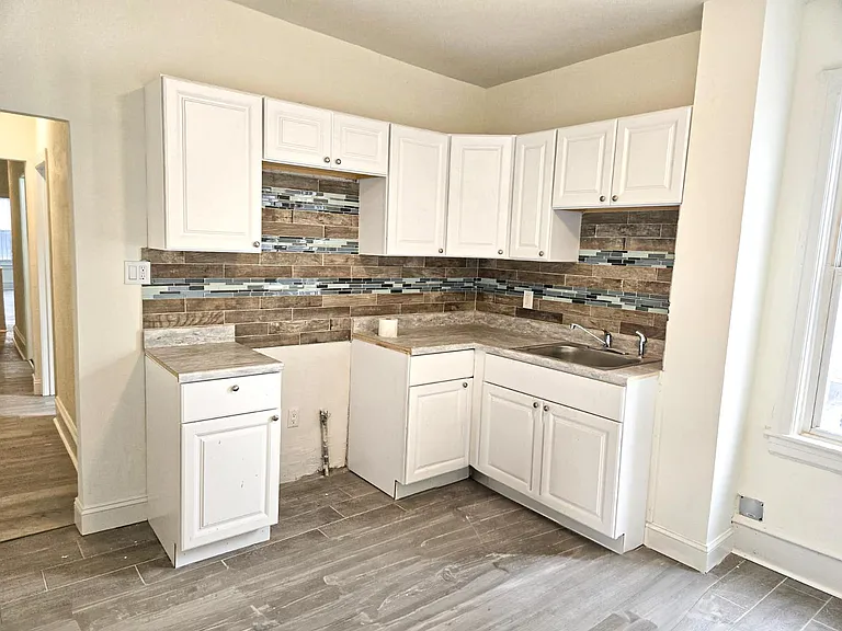 5403 Market St #1 — Photo 7