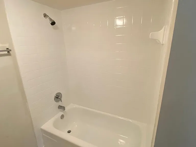 4304 NW 9th Ave #3-3B-3B3 — Photo 35