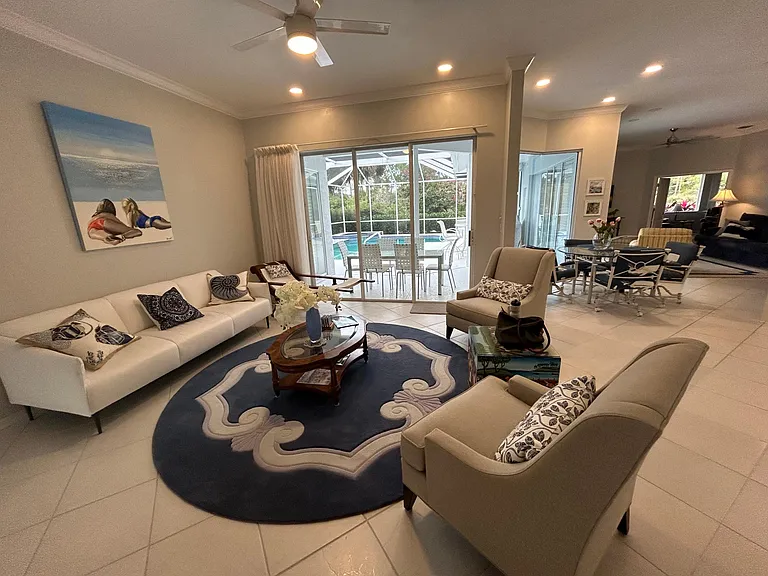 7735 Naples Heritage Dr — Photo 19