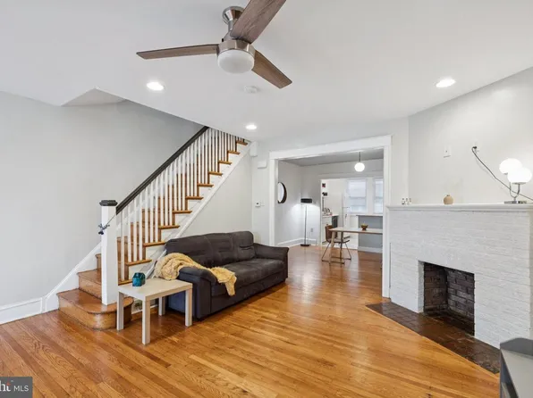6030 Cedarhurst St, Philadelphia, PA 19143