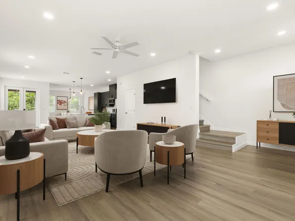 210 E Columbus Dr #1, Tampa, FL 33602