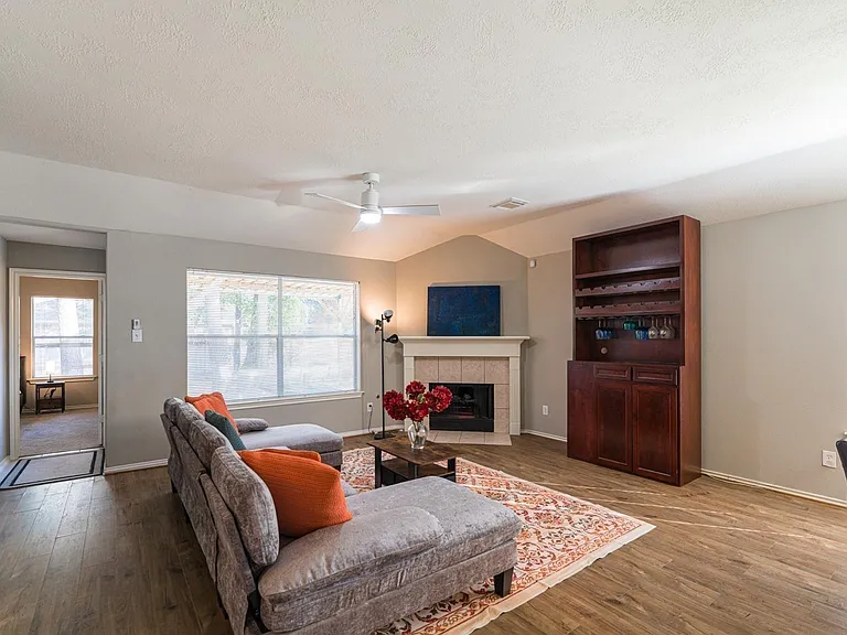 46 S Wynnoak Cir — Photo 11