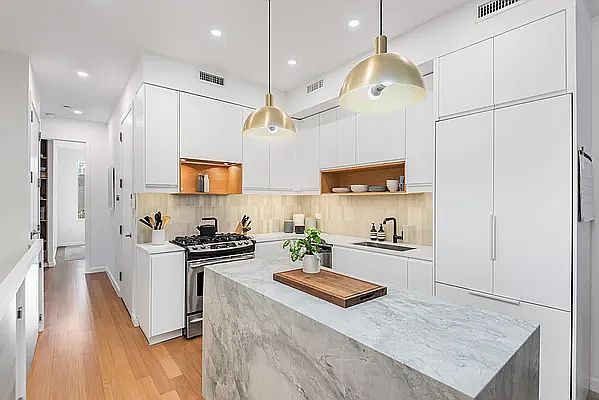 1st image of 76 Roebling St APT 1B