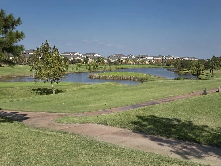 Links at OKC — Photo 11