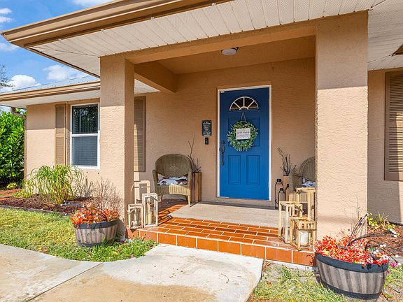 3rd image of 3789 SE 6th Street