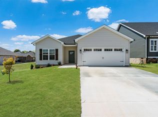 1308 Helmsdale Ave, Bowling Green, KY 42101