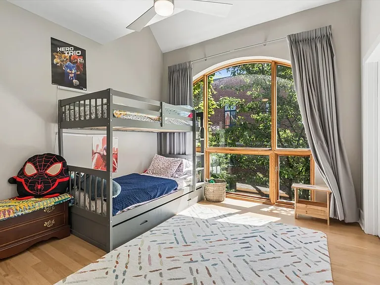 26 E 14th Pl #5W — Photo 14