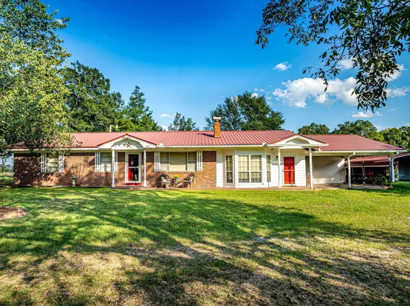 75 Ace Carlisle Rd, Richton, MS 39476