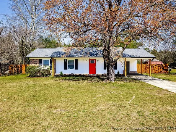 5933 McDonald Rd, Parkton, NC 28371