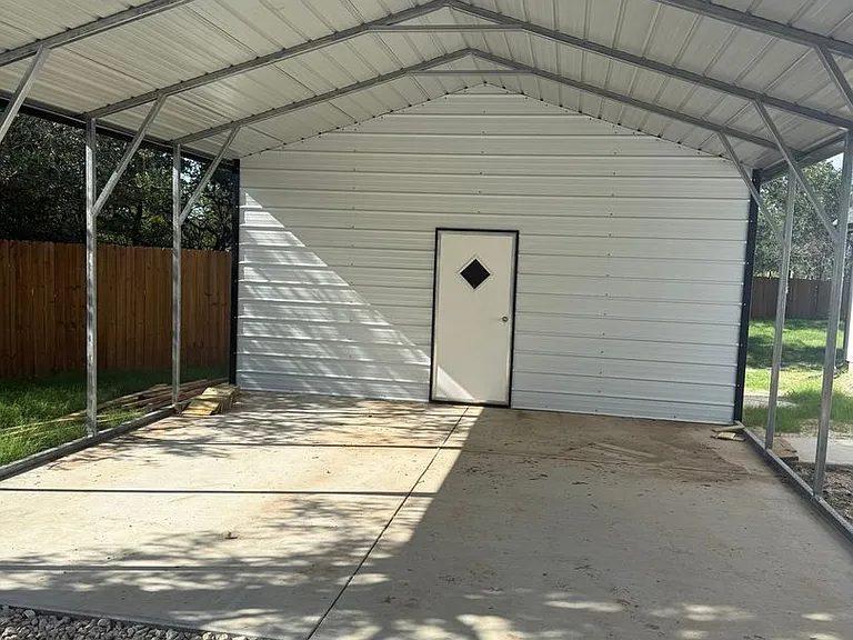 138 Greenbriar Ct — Photo 6