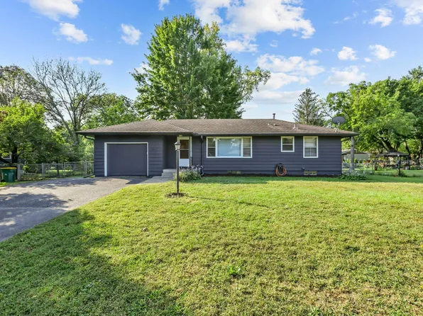 6817 Dutton Ave N, Brooklyn Park, MN 55428