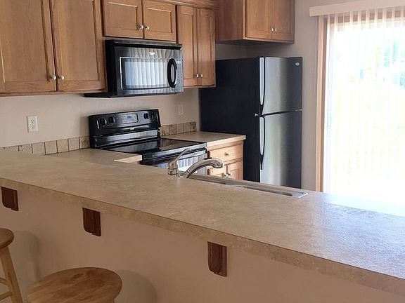 4th image of 306 Stone Dr