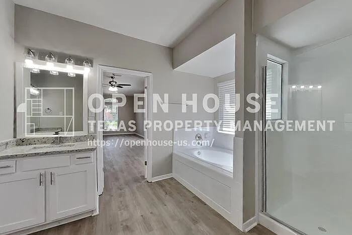 14918 Laytham Ln — Photo 13