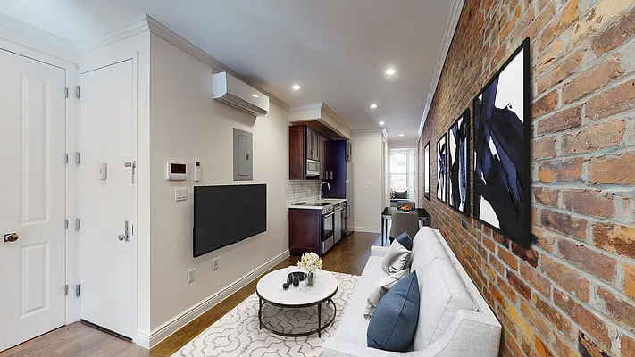 Rented by Bond New York | media 1