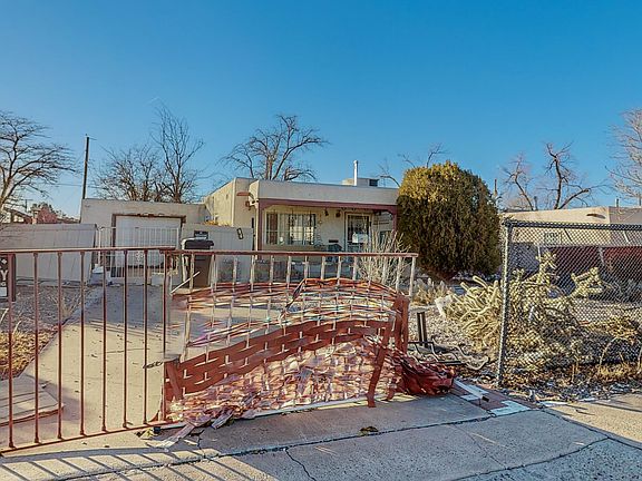 2nd image of 2619 Montclaire Dr NE