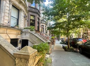 30 Montgomery Pl APT 2, Brooklyn, NY 11215