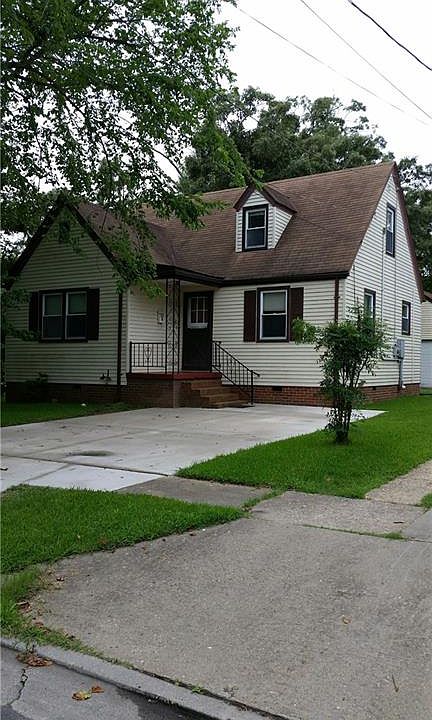 1st image of 2607 Somme Ave