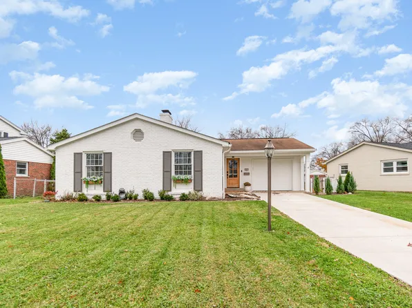 241 N Ashbrook Cir, Lakeside Park, KY 41017