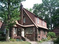 2nd image of 557 Standish Rd