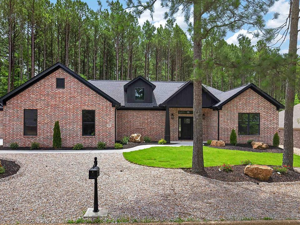 1st image of 24 Realeza Ct