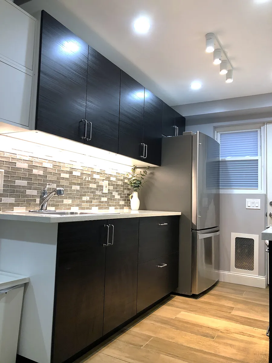 Building Photo - 92-11 241st St #1