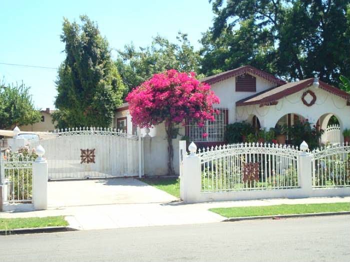 1st image of 564 Texas St