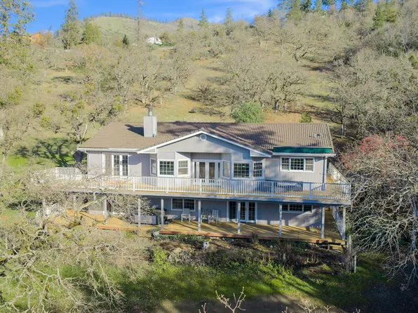 1979 Upper Applegate Rd, Jacksonville, OR 97530