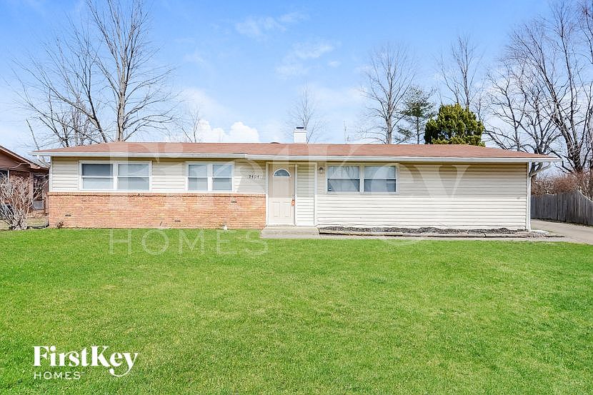 1st image of 9404 E Granville Pl