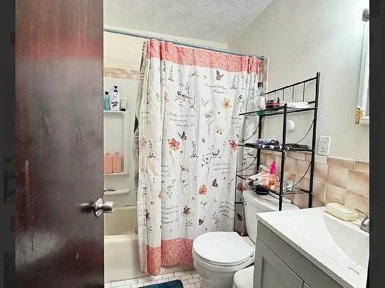 751 Broadway #202 — Photo 6