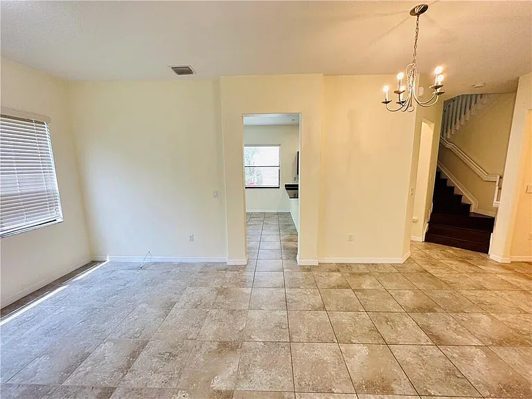 3512 SW 93rd Ave — Photo 9