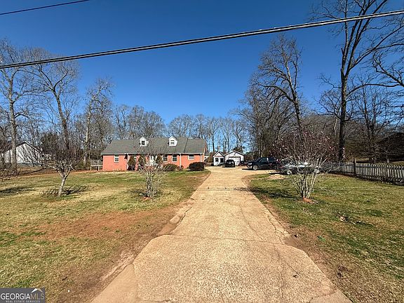 2nd image of 2431 High Falls Rd