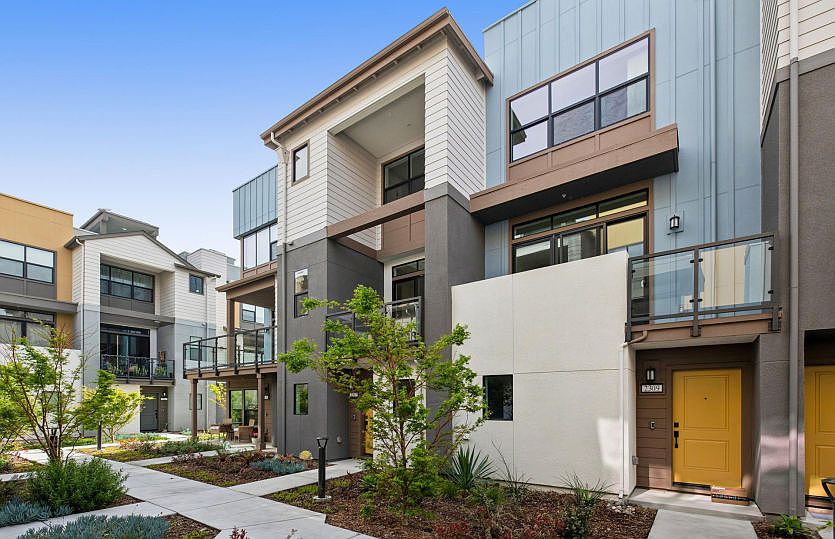 Overlook building home