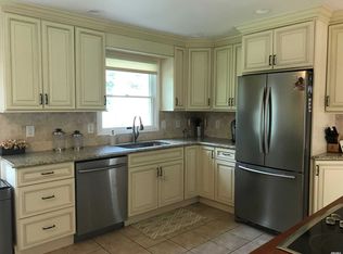 8 Old Cow Path, Miller Place, NY 11764