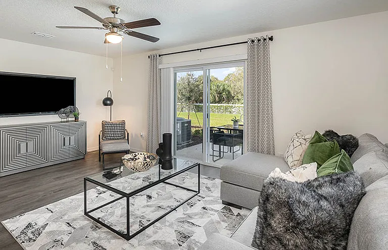 Amore Village Townhomes — Photo 4