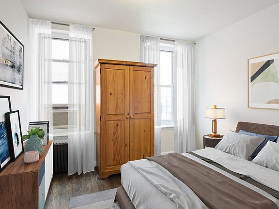 4th image of 517 W 48th St APT 3RE